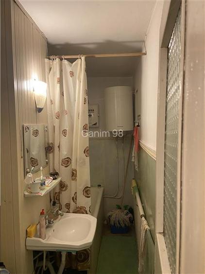 Apartamen 3 camere , cartier Sud 70 mp , decomandat - 9