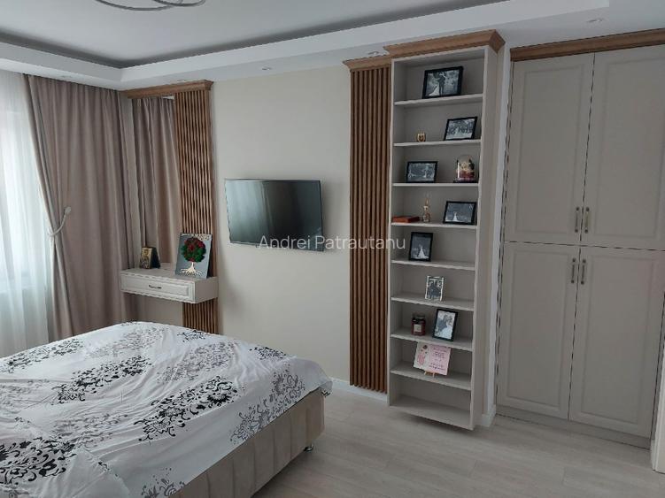 P.F. vand apartament cu 3 camere Complex Soleia, Valea Lupului - 6