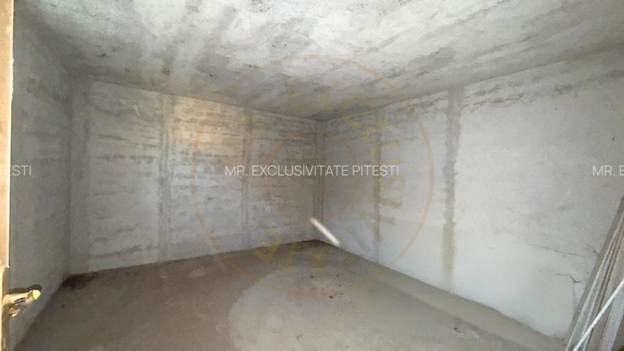 Casa generoasa cu teren de 1186 mp intravilan-Retevoiesti -Pietrosani-Arges! - 4