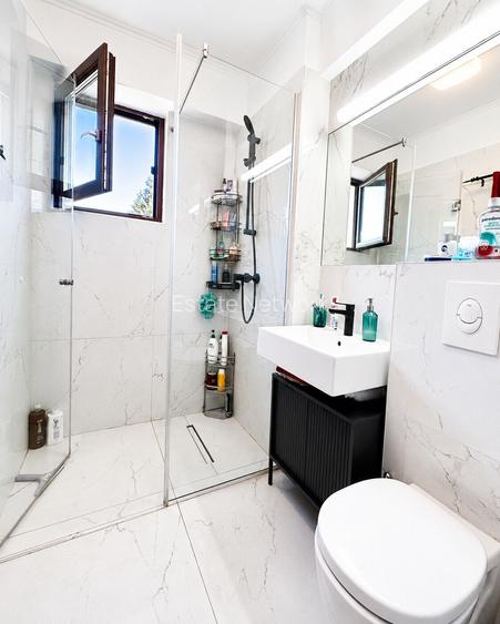 Apartament configurabil 4 camere, 127 mp utili + curte 139 mp + 4 parcari - 8
