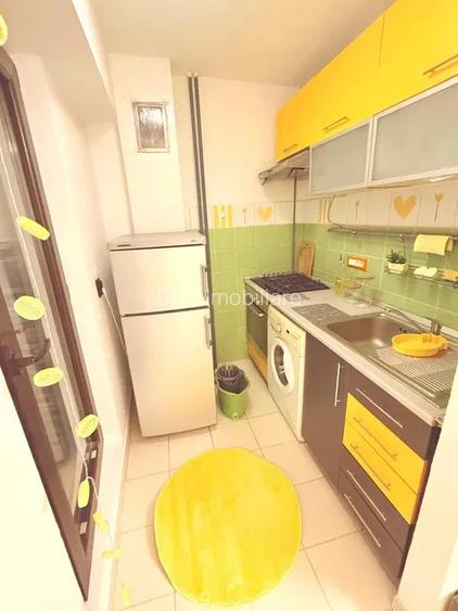 Garsoniera zona Panduri metrou Academia Militara - 4