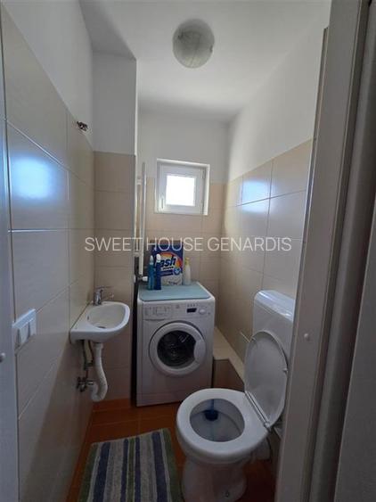 Apartament cu trei camere zona centrala - 12