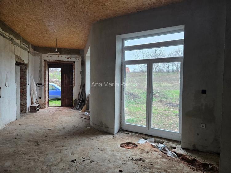 Casa cu teren spatios  - 4