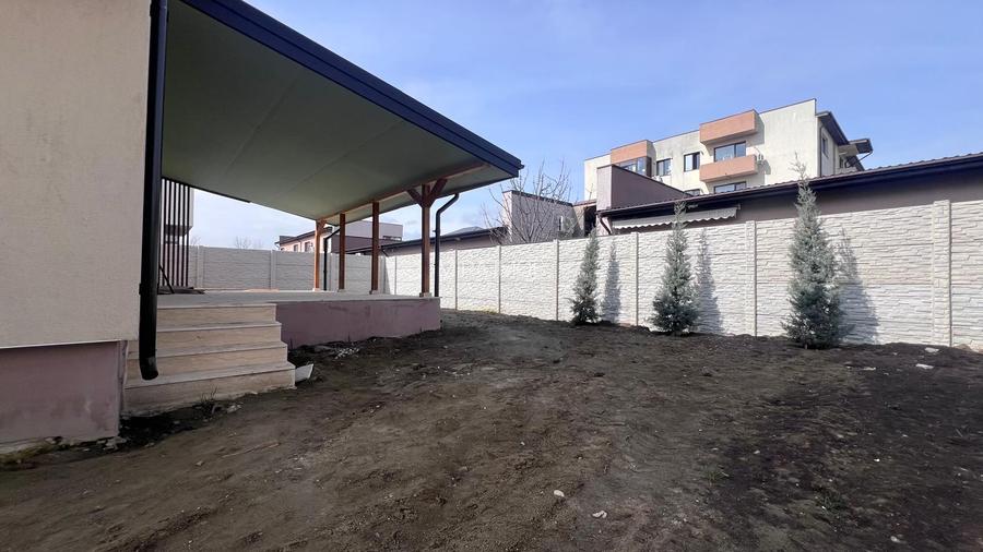 Casă individuală spațioasă, 120 mp utili, living pe două nivele, teren 365 mp - 2