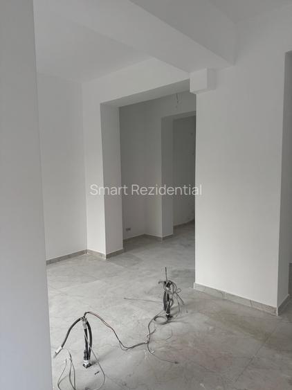 Spatiu comercial Sector 4 str Dealul Cucului - 6