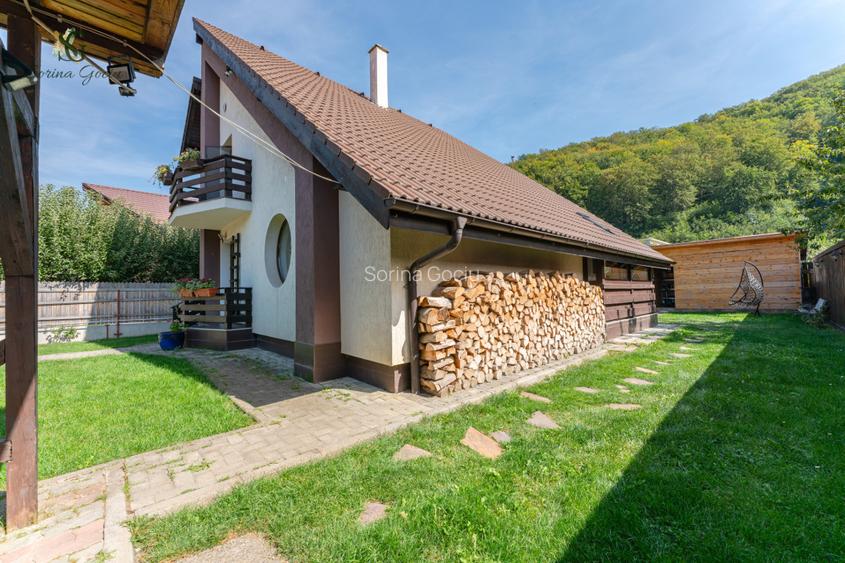 Casă de vânzare cu 4 camere, într-o oază de liniște, Bunloc., Brasov - 4