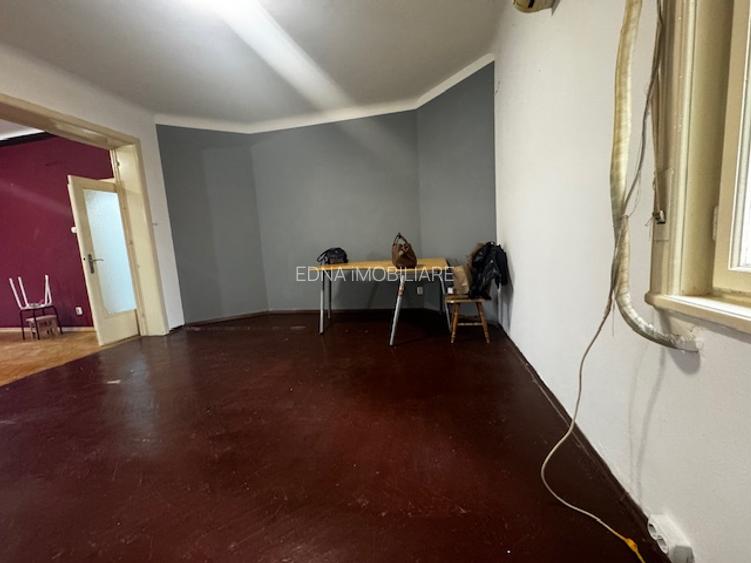 Inchiriere 5 camere, Piata Romana - 15