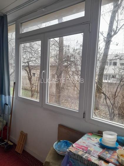 3 CAMERE - TITAN - JEAN STERIADI - 5