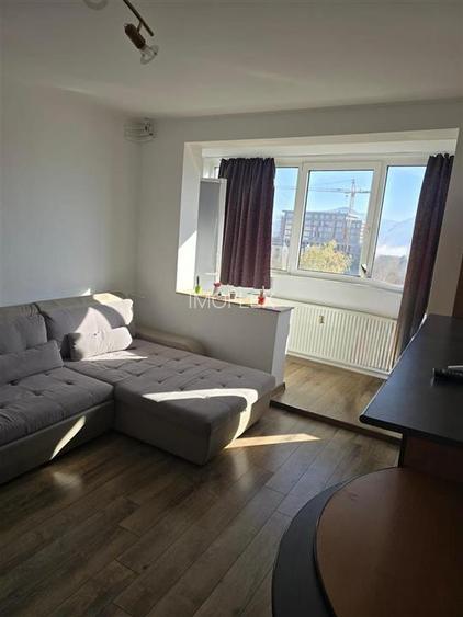 Apartament 2 camere, zona Astra - 3