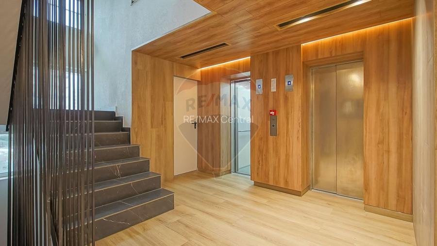 Apartament 3 camere | Parcare subterană, Prima închiriere | Tractorul - 23