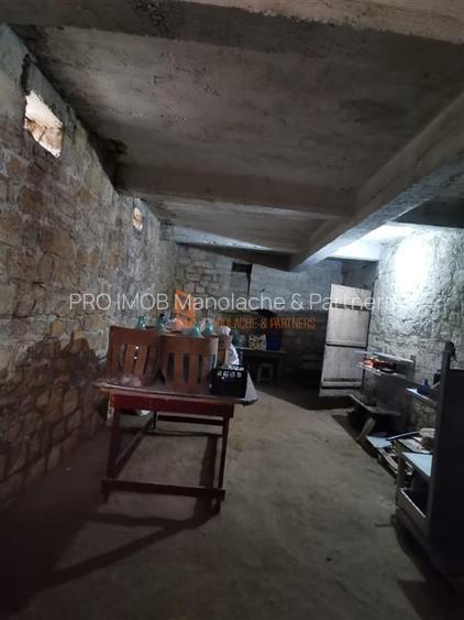 Casa tip parter zona Izvorul Dulce com. Merei - 16