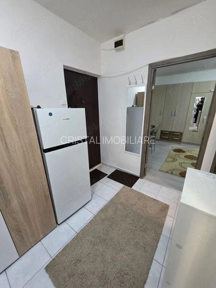 Garsonieră decomandată, parter înalt, mobilată complet, zonă liniștită Vitan - 7