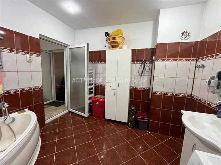 Lugoj, Casa 8 Cam., La Cheie,  str. Marasesti - 19