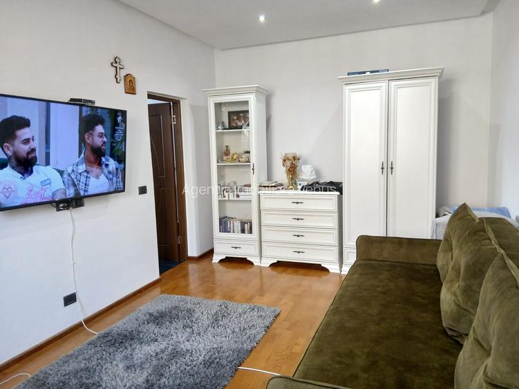 Casa renovata zona Liceului Pedagogic - 4