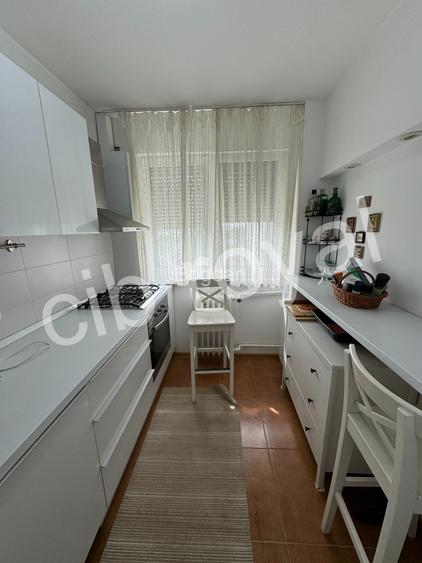 Apt. 2 cam. Titan,Str. Postavarul, renovat,la 10 min. metrou Nicolae Grigorescu - 16