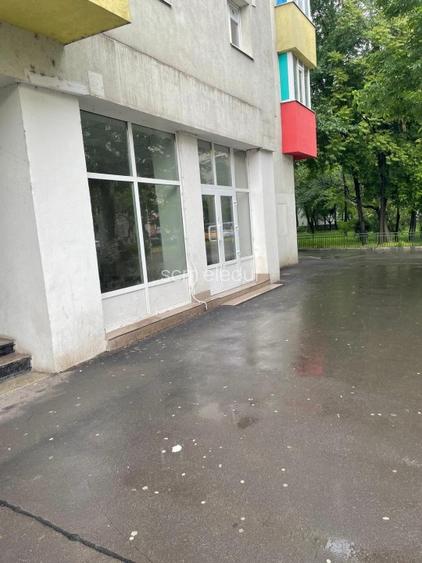 Inchiriem spatiu comercial - 3