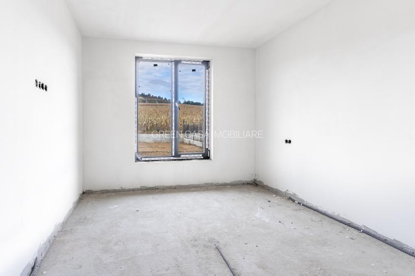 Casă individuală de vânzare în Corușu – finisată exterior, interior semifinisat - 8