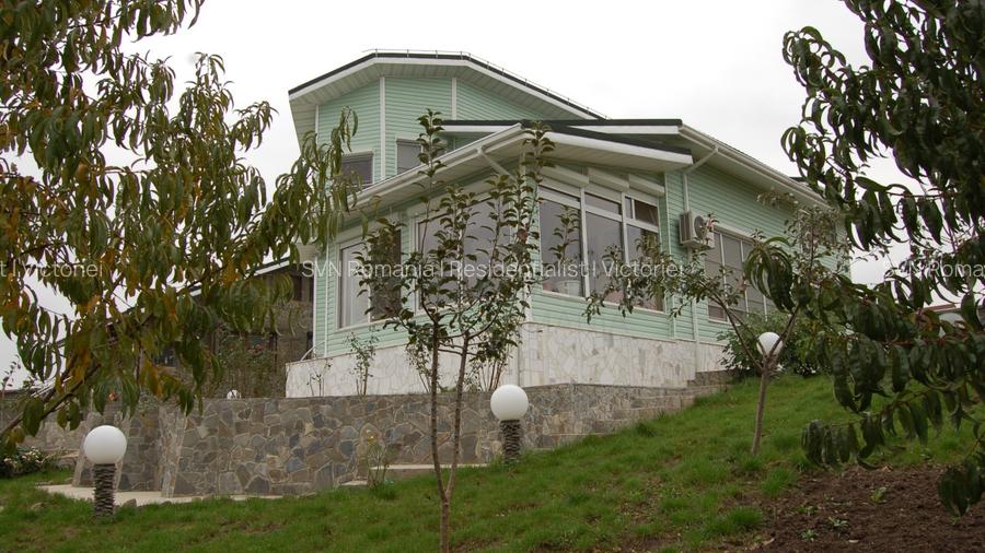 REV0002800 Vila de vanzare cu vedere la lac Laguna Albastra Corbeanca - 2