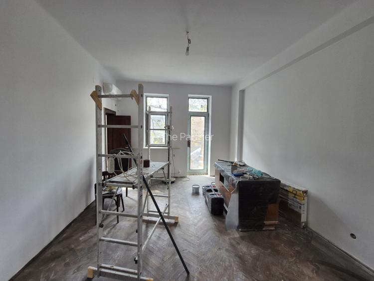 Spatiu birou de inchiriat - 10