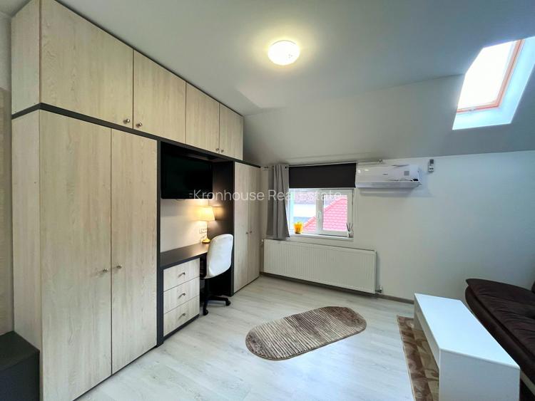 Apartament cu 2 camere pe Strada Lunga  - 3