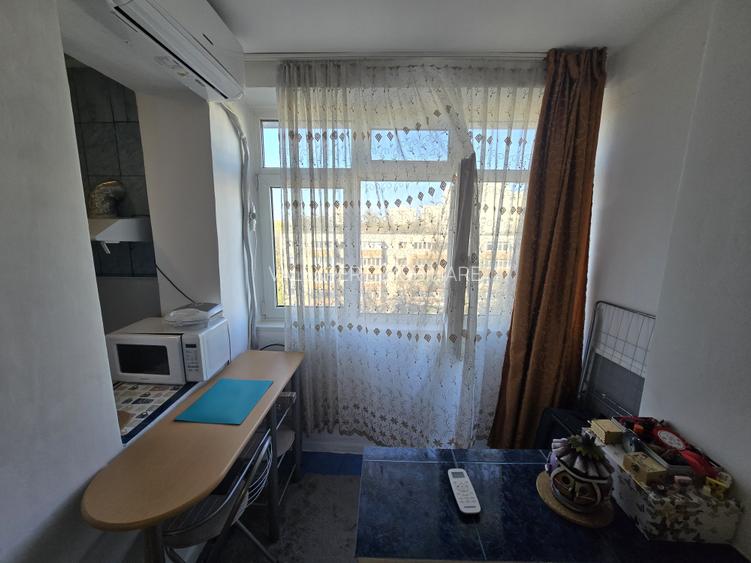 Metrou Costin Georgian, garsoniera  et. 5, supraf. 31mp, mobilata si utilata. - 5