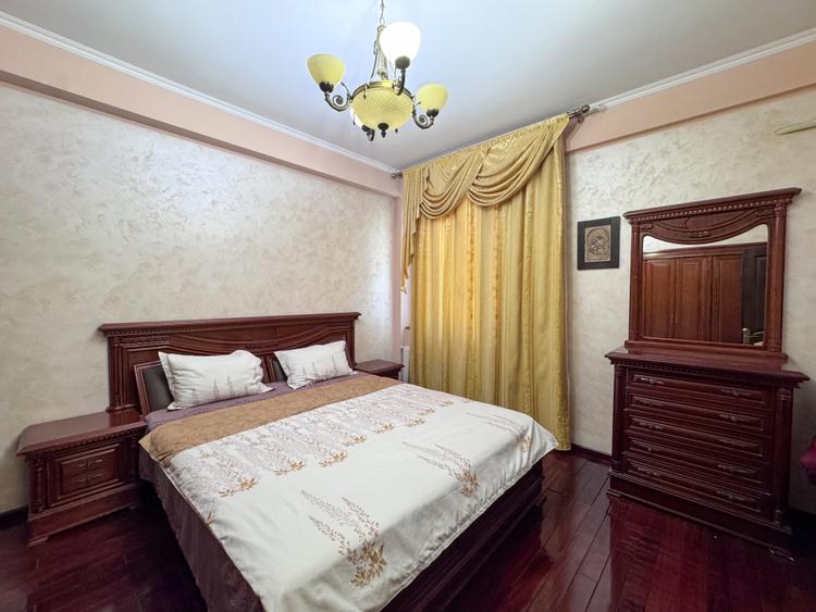 Vilă de închiriat spatioasă | 6 camere | Garaj spatios | Pozitie Centrala