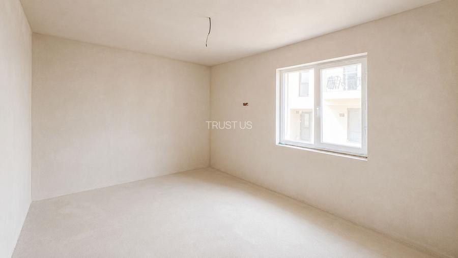 COMISION 0% | Apartament 3 camere | 80,36 mp | Curte 70 mp | Giroc - 3