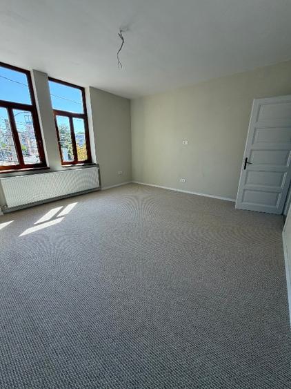 Apartament 3 camere in Piata Mihai Viteazu-renovat complet!