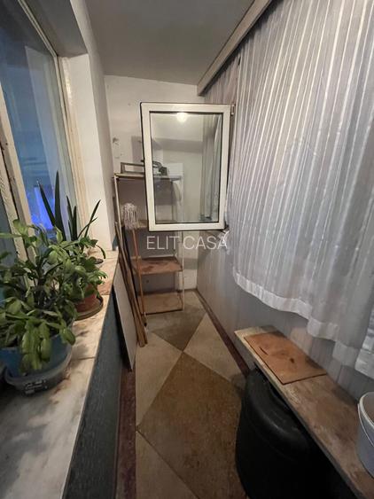 Apartament de 3 camere, decomandat, zona Tatarasi - 7