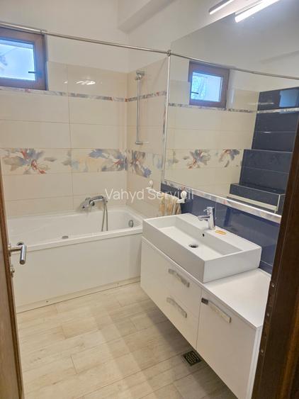 Polona, b dul Dacia - 3