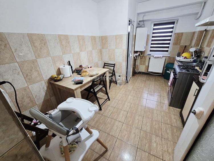 Apartament 2 camere decomandat 57 mp Zona Nicolina - Pizza Nico COD : 160748 - 5