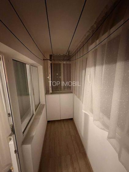 Etaj 1 - Dacia Bicaz, 2 camere decomandat, 65mp, bloc din 91 - 4