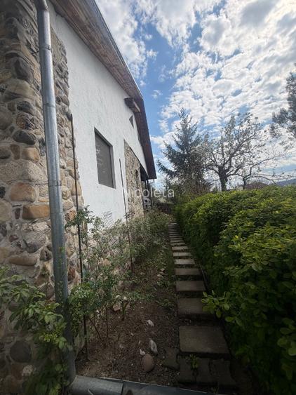 Vand casa de vacanta la 27 km de Buzau - 8