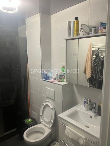 3 CAMERE //DEMOCRATIEI // 2 BAI // BALCON - 4