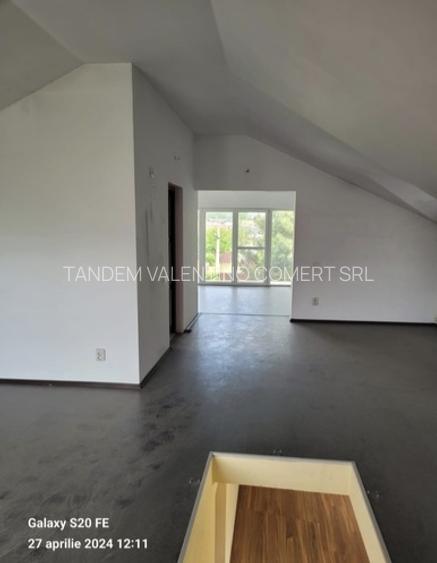 Chitila Centru ,Vila 6 camere - 11