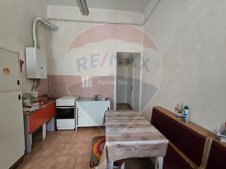 de vanzare Apartament 2 camere în clădire istorică cu lift, Str. Horea - 2