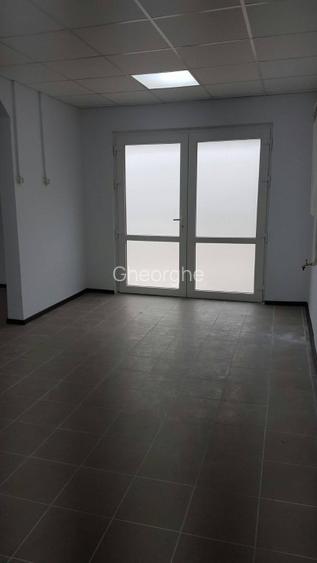 Stradal, Bdul Iuliu Maniu renovat, cladire 14 camere, 330mp, 910E/mp, venit pasi - 3