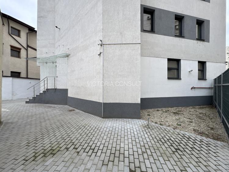 Bloc Piata Unirii - Pretabil rezidential, Airbnb, Hotel, Clinica medicala! NOU - 14