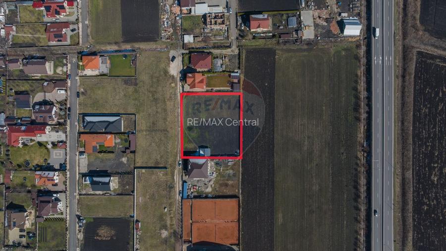 Teren în zonă mixtă, destinat construcțiilor civile și halelor indust. - 3