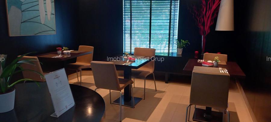 Hotel  4 stele   78 camere Piata Unirii - 6