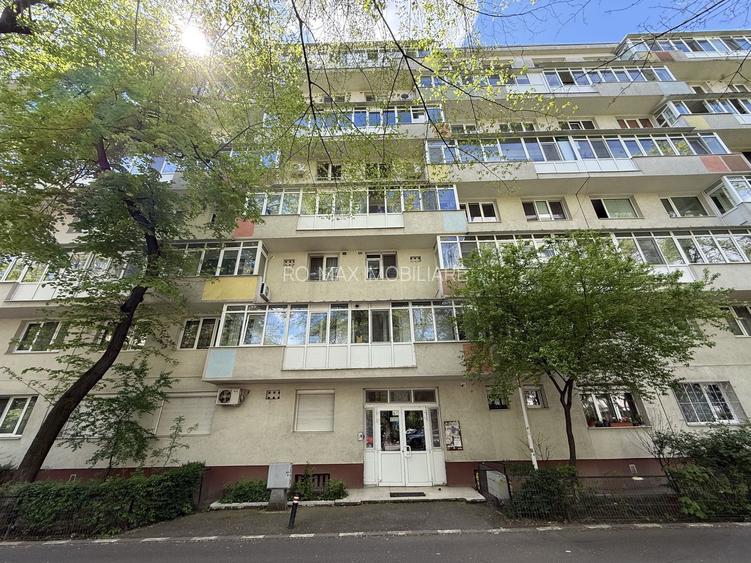 Apartament 2 camere 48 mp - sector 1 - B dul Ion Mihalache - mobilat - 17