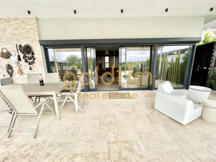 VILA SUPERBA/MOBILATA/UTILATA/PISCINA/CURTE 3000 MP/IESIRE LA LAC - 26