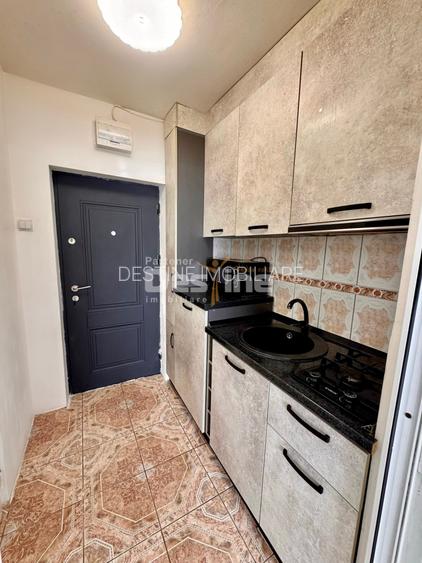 Garsoniera recent renovata, parter, mobilata si utilata complet - 3