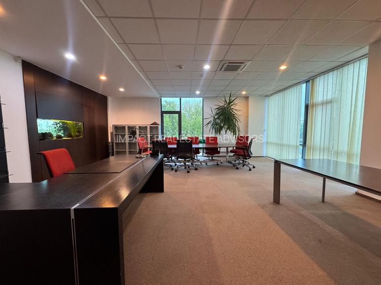 SPATIU DE BIROURI | SPLAIUL UNIRII | 7 locuri de parcare - 7