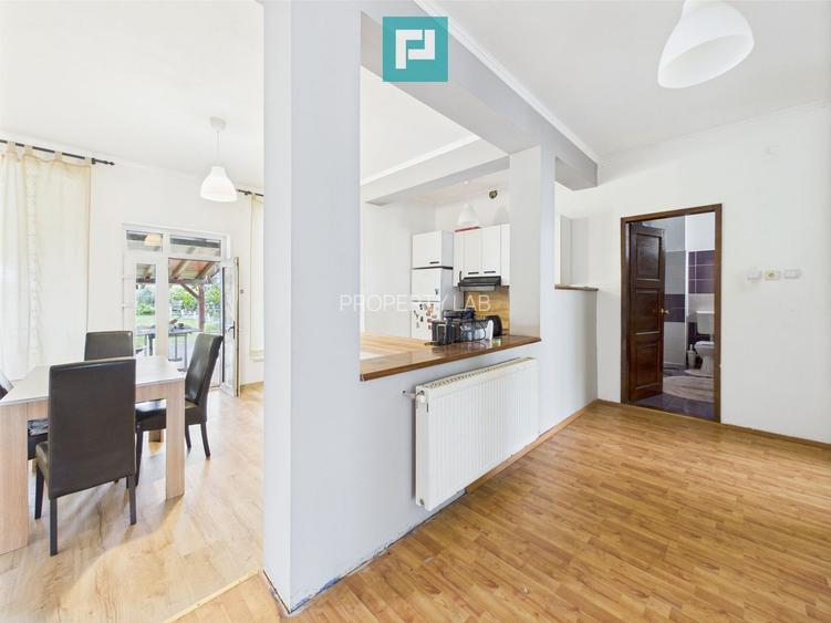 Vilă cu 8 camere în Săcălaz, Central - 7