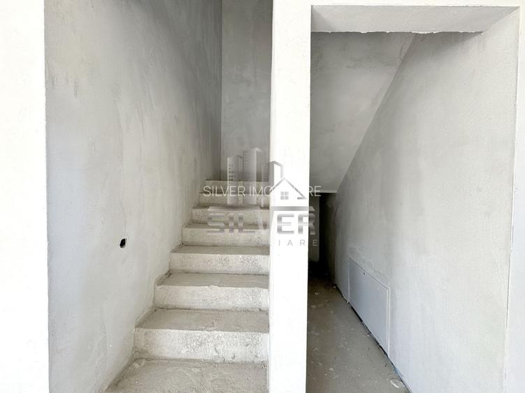 Case  tip duplex in zona centrala Gilau. - 11