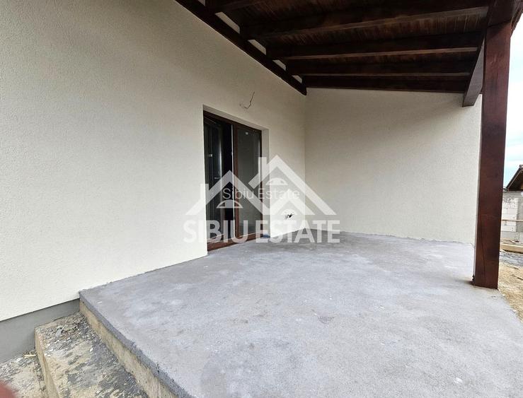 Casa 4 camere, 2 bai, curte si terasa Sibiu Calea Cisnadiei - 7