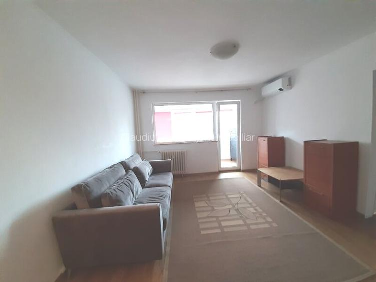 Apartament modern, 4/10, curat,metrou Favorit - 6