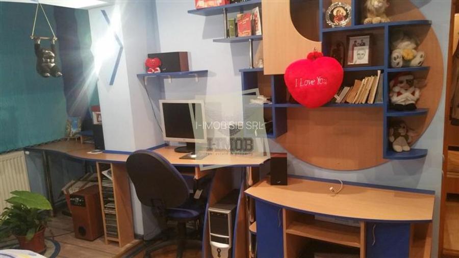 Apartament 3 camere etaj 1 Valea Aurie - 3