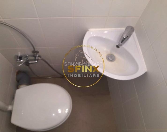 Hala Traian, vila -3 camere semidecomandate la prima inchiriere  - 8